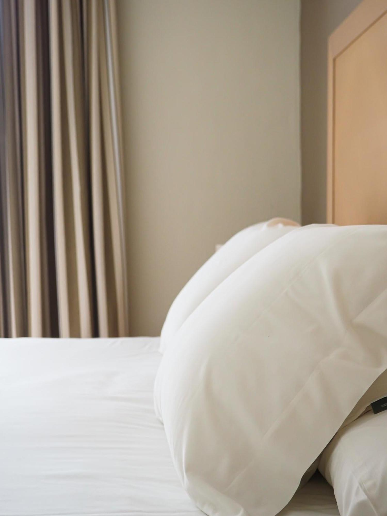 Aparthotel Elviria Hills Living